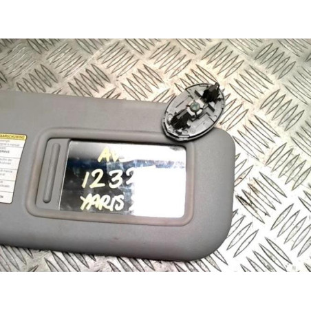 Pare soleil droit TOYOTA YARIS 2 PHASE 1 d’occasion