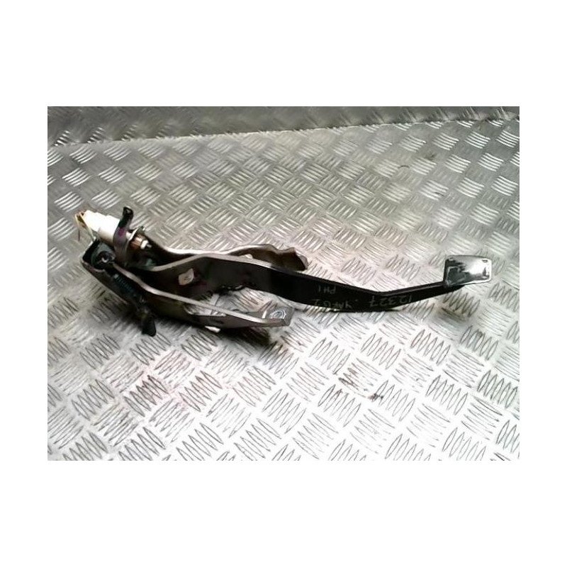 Pedale de frein TOYOTA YARIS 2 PHASE 1 d’occasion