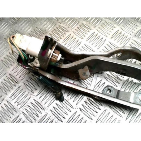 Pedale de frein TOYOTA YARIS 2 PHASE 1 d’occasion