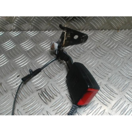 Attache ceinture arriere droit CITROEN C5 2 d’occasion