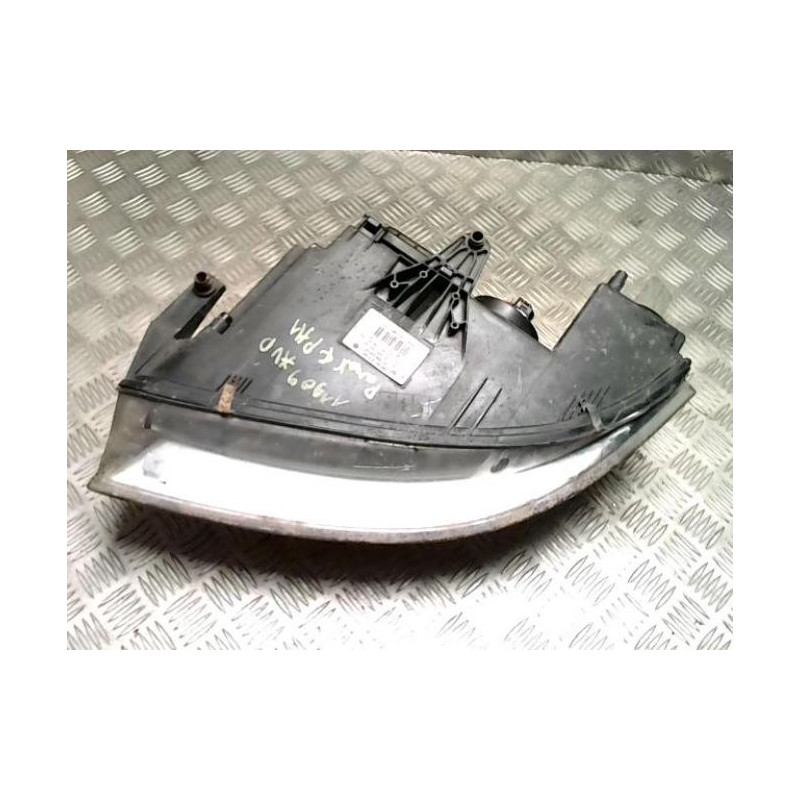 Optique avant principal droit (feux)(phare) VOLKSWAGEN PASSAT 4 PHASE 2 d’occasion