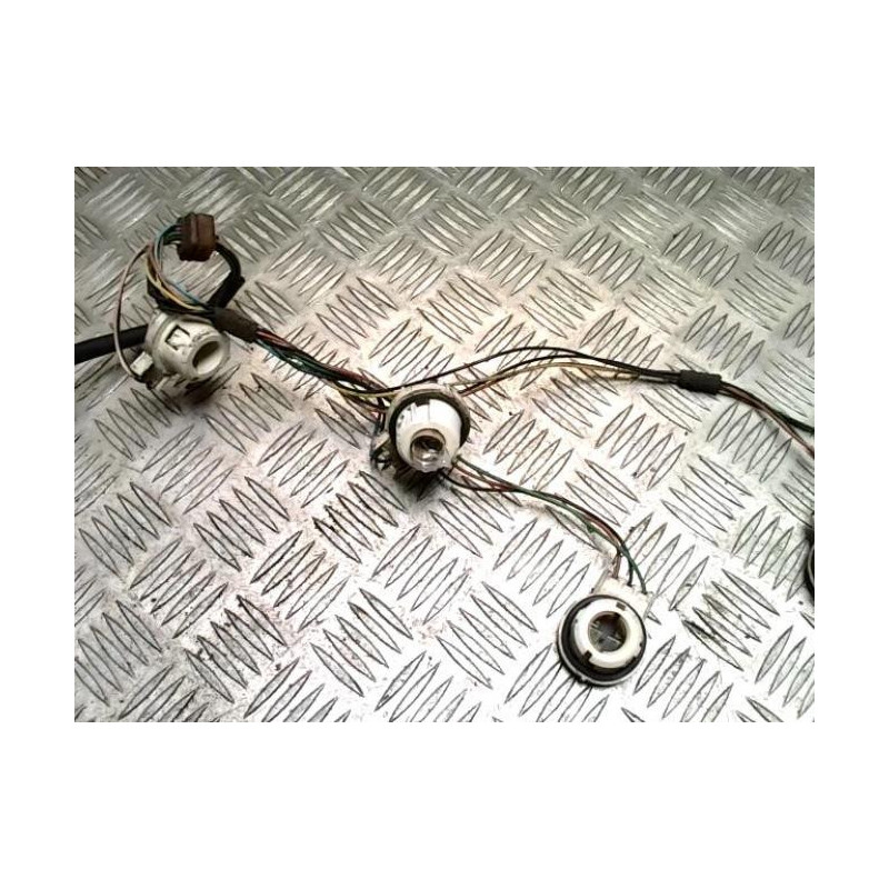 Platine feu arriere droit CITROEN C8 d’occasion