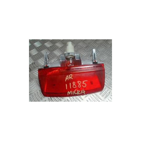 Feu arriere stop central NISSAN MICRA 3 PHASE 1 d’occasion