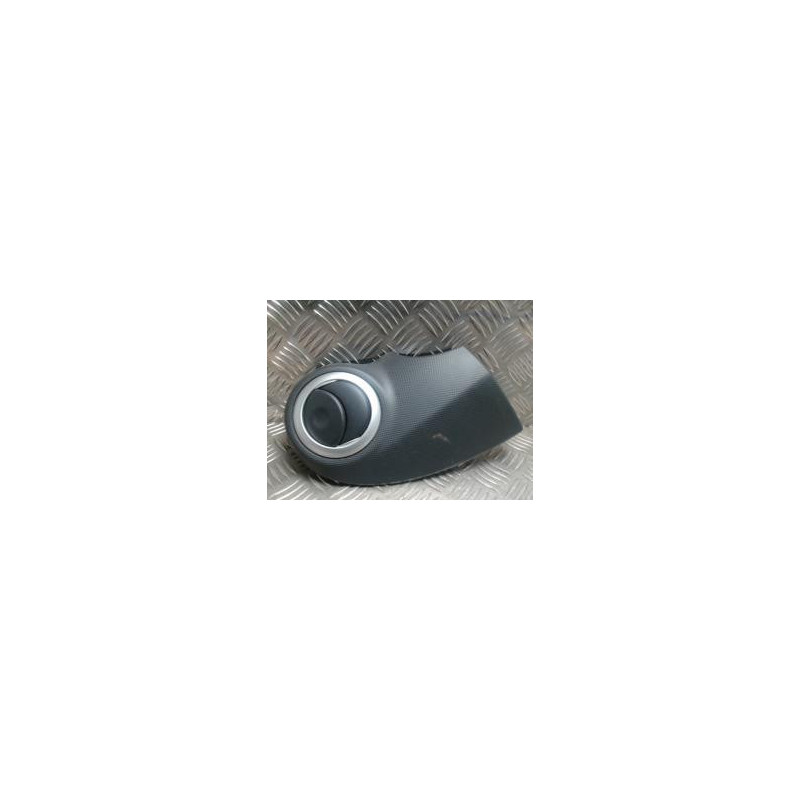 Aerateur tableau de bord avant gauche DACIA SANDERO 1 d’occasion