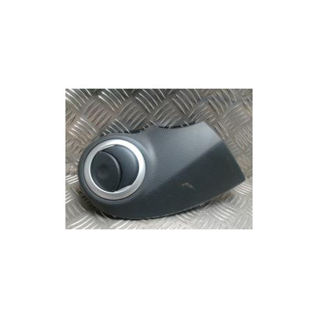 Aerateur tableau de bord avant gauche DACIA SANDERO 1 d’occasion