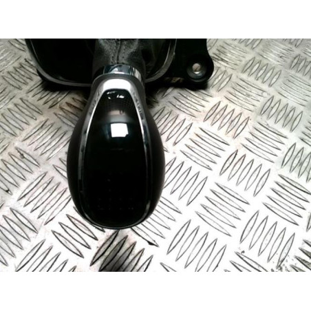 Levier de vitesses OPEL MERIVA B PHASE 1 d’occasion