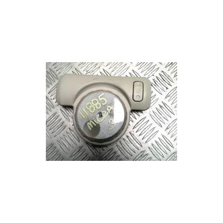 Eclairage de plafonnier NISSAN MICRA 3 PHASE 1 d’occasion
