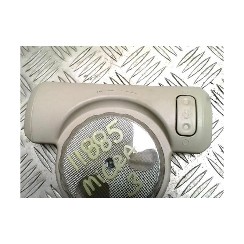 Eclairage de plafonnier NISSAN MICRA 3 PHASE 1 d’occasion