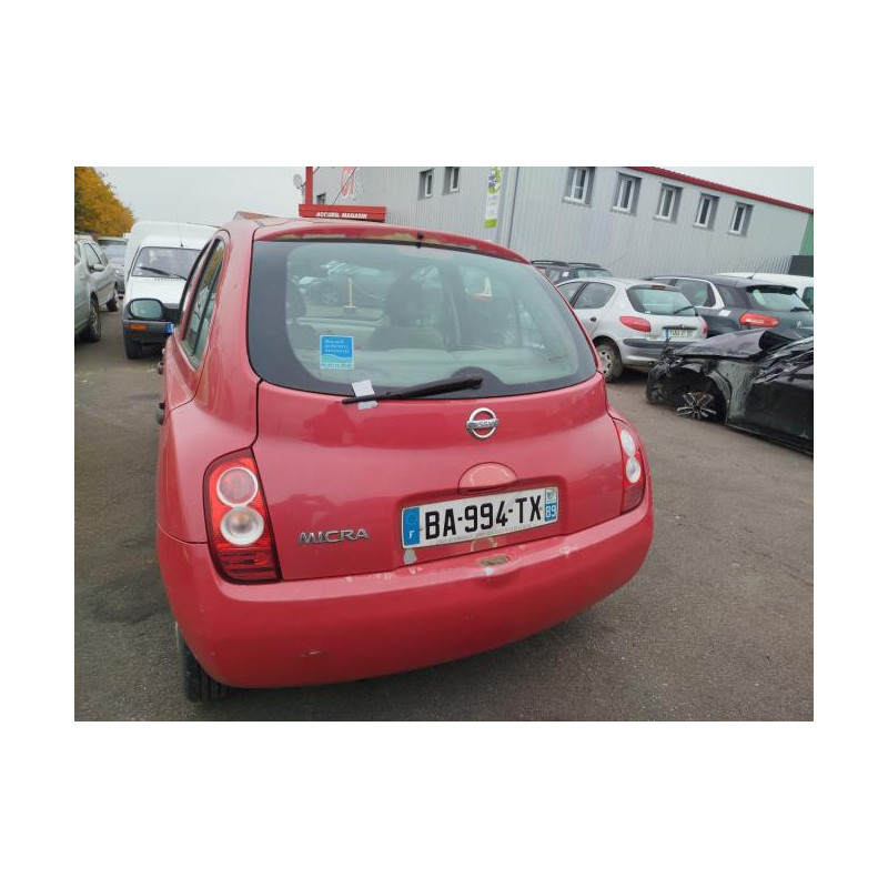 Eclairage de plafonnier NISSAN MICRA 3 PHASE 1 d’occasion