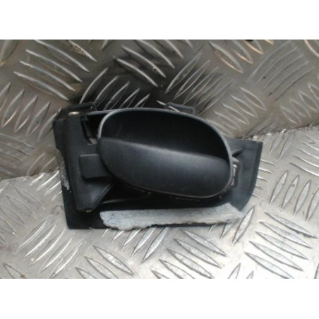 Poignee interieur avant gauche PEUGEOT 206 PHASE 1 d’occasion