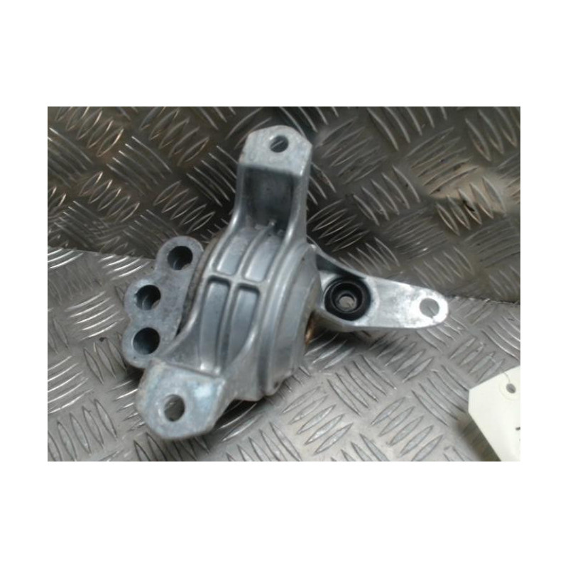 Support moteur gauche OPEL MERIVA B PHASE 1 d’occasion