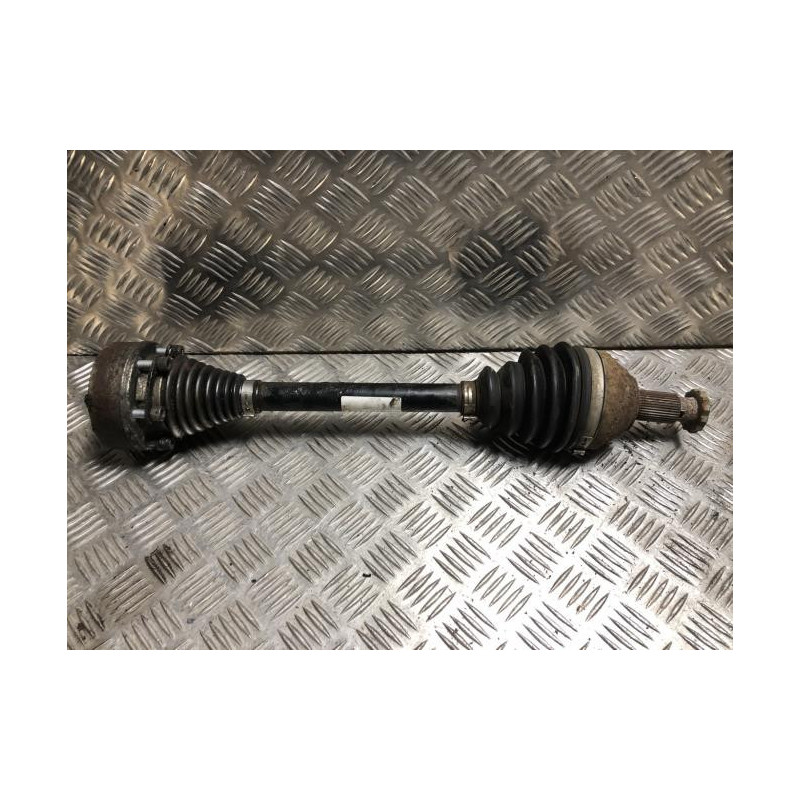 Cardan gauche (transmission) VOLKSWAGEN POLO 5 PHASE 2 d’occasion