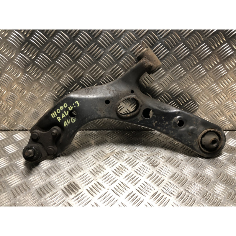Triangle avant gauche TOYOTA RAV4 3 PHASE 1 d’occasion