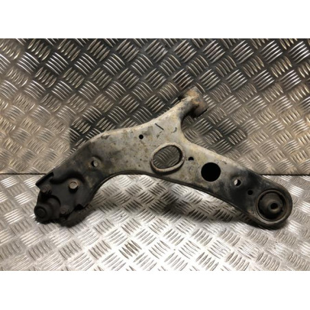 Triangle avant droit TOYOTA RAV4 3 PHASE 1 d’occasion