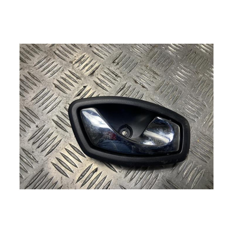 Poignee interieur arriere droit RENAULT SCENIC 3 PHASE 2 d’occasion
