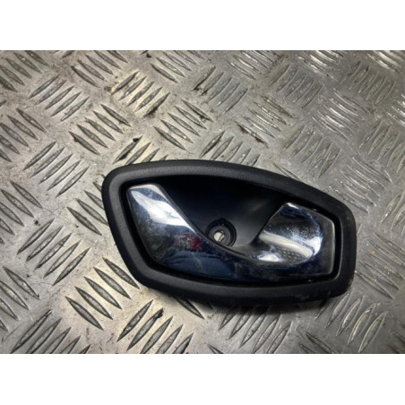 Poignee interieur arriere droit RENAULT SCENIC 3 PHASE 2 d’occasion