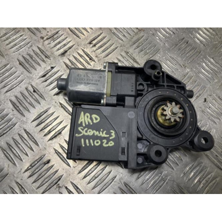 Moteur leve vitre arriere droit RENAULT SCENIC 3 PHASE 2 d’occasion