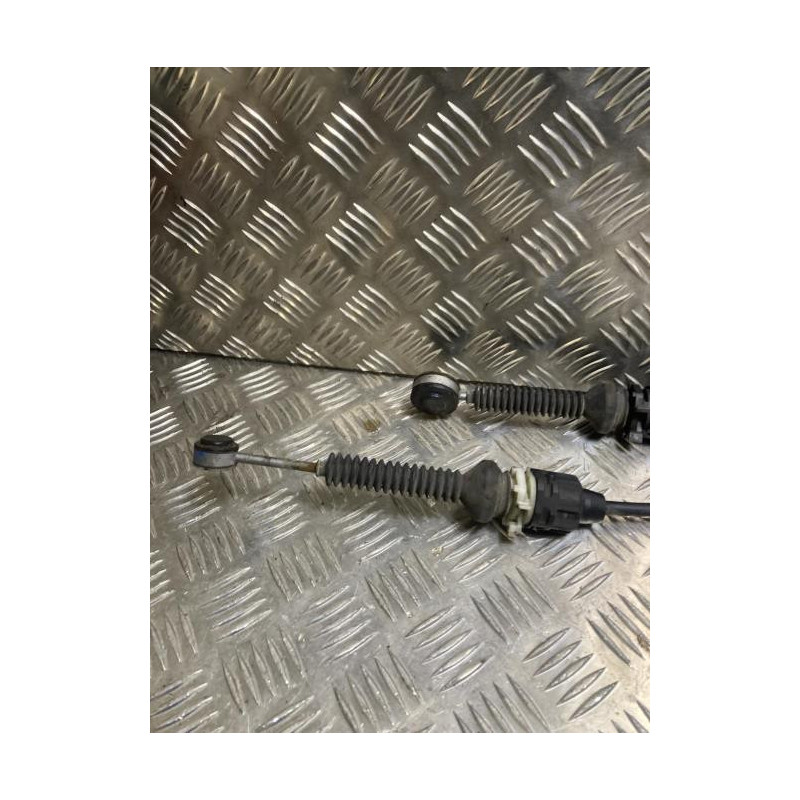 Cable levier de vitesses RENAULT TRAFIC 3 COURT PHASE 2 d’occasion