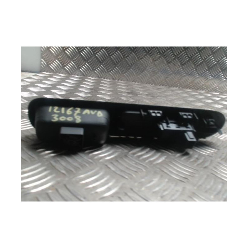 Interrupteur de leve vitre avant droit PEUGEOT 3008 1 PHASE 1 d’occasion