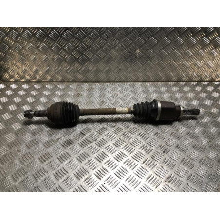 Cardan gauche (transmission) RENAULT CLIO 3 PHASE 1 BREAK d’occasion