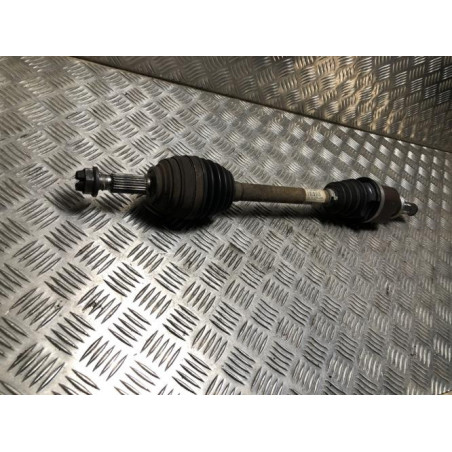 Cardan gauche (transmission) RENAULT CLIO 3 PHASE 1 BREAK d’occasion