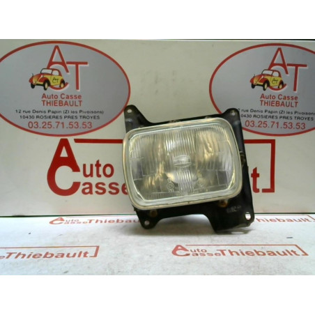 Optique avant principal gauche (feux)(phare) NISSAN KING CAB d’occasion