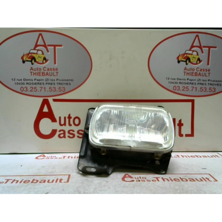Optique avant principal droit (feux)(phare) NISSAN KING CAB d’occasion