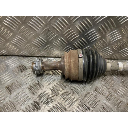 Cardan gauche (transmission) PEUGEOT 208 2 d’occasion