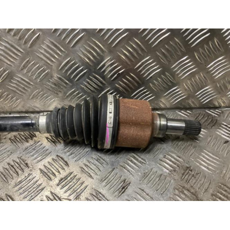 Cardan gauche (transmission) PEUGEOT 208 2 d’occasion