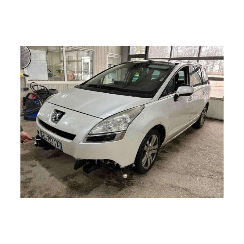 Pare choc arriere PEUGEOT 5008 1 PHASE 1 d’occasion