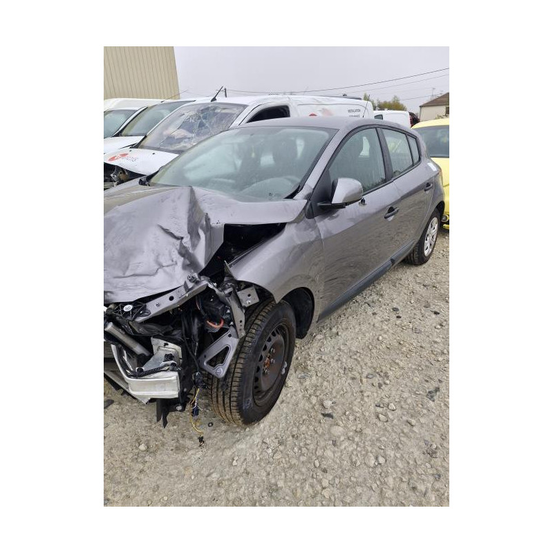 Cardan gauche (transmission) RENAULT MEGANE 3 PHASE 1 d’occasion
