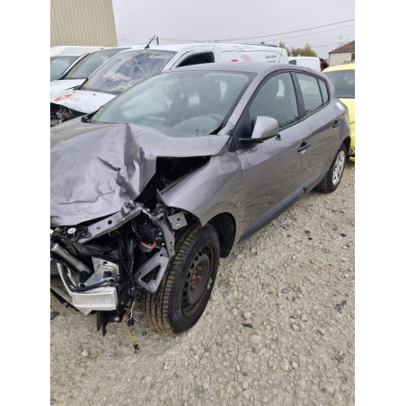 Cardan gauche (transmission) RENAULT MEGANE 3 PHASE 1 d’occasion