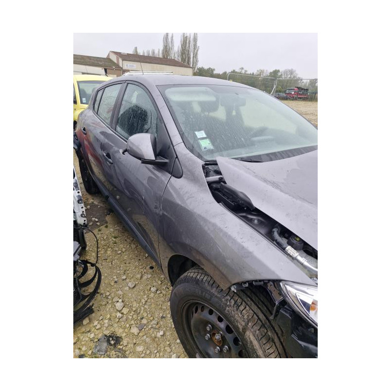 Cardan gauche (transmission) RENAULT MEGANE 3 PHASE 1 d’occasion