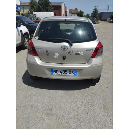 Cardan droit (transmission) TOYOTA YARIS 2 PHASE 2 d’occasion