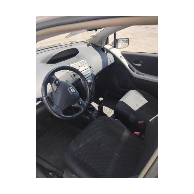 Cardan droit (transmission) TOYOTA YARIS 2 PHASE 2 d’occasion