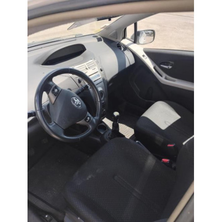 Cardan droit (transmission) TOYOTA YARIS 2 PHASE 2 d’occasion