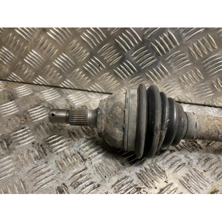 Cardan gauche (transmission) PEUGEOT PARTNER 1 PHASE 2 d’occasion