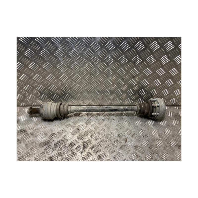 Cardan arriere droit (transmission) BMW SERIE 1 E82 COUPE d’occasion