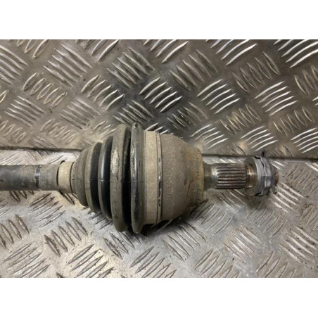 Cardan gauche (transmission) PEUGEOT 2008 1 PHASE 1 d’occasion