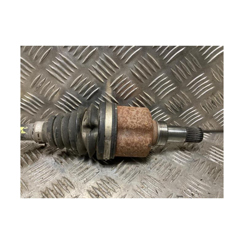 Cardan gauche (transmission) PEUGEOT 208 2 d’occasion