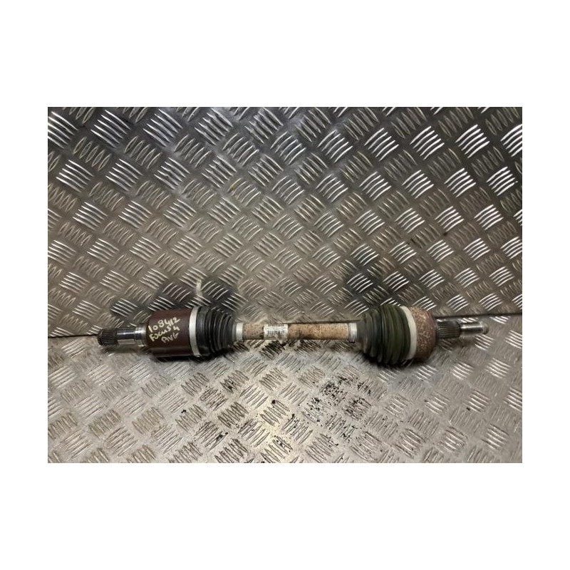 Cardan gauche (transmission) FORD FOCUS 4 PHASE 1 d’occasion