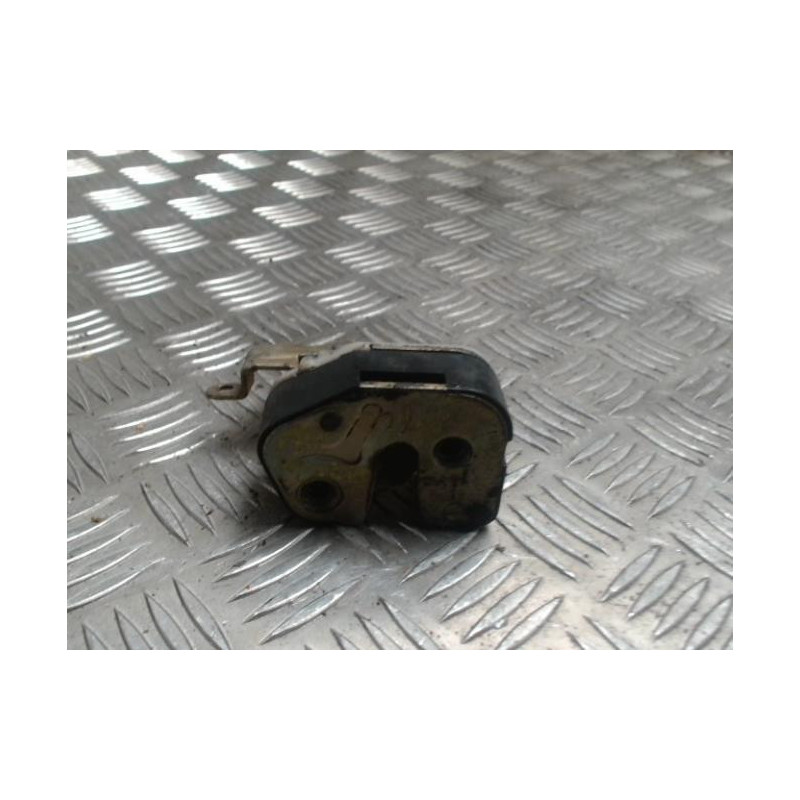 Serrure de capot RENAULT MASTER 2 PHASE 1 d’occasion