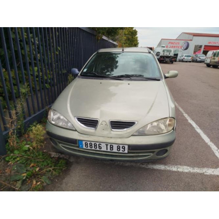 Platine feu arriere gauche RENAULT MEGANE 1 PHASE 2 d’occasion