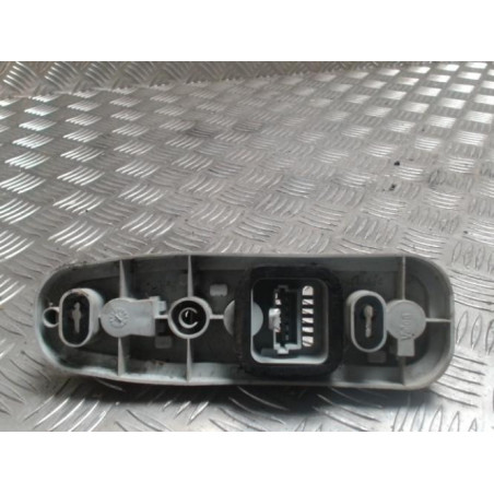 Platine feu arriere droit RENAULT TWINGO 1 PHASE 3 d’occasion