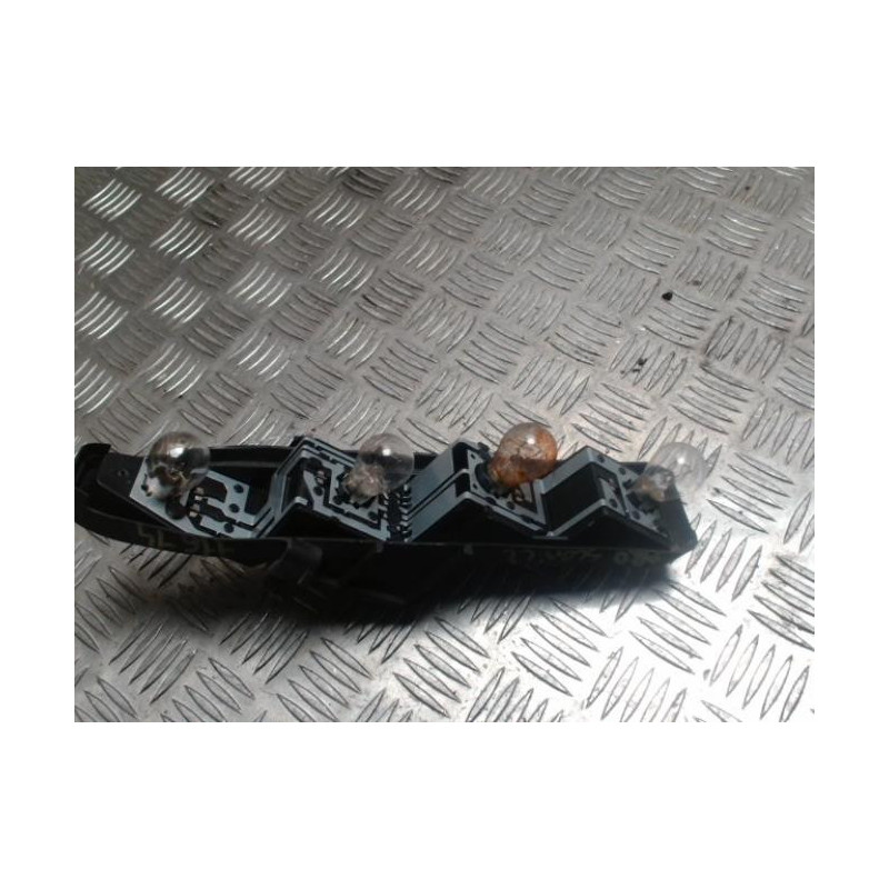 Platine feu arriere droit RENAULT SCENIC 2 PHASE 1 d’occasion