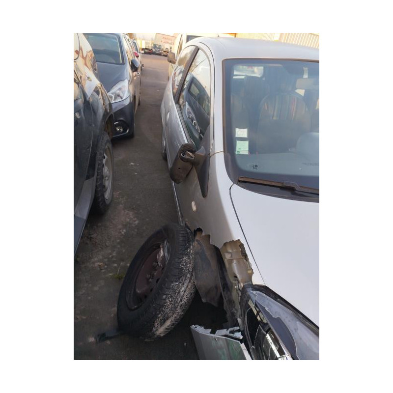 Anti brouillard droit (feux) RENAULT TWINGO 2 PHASE 2 d’occasion