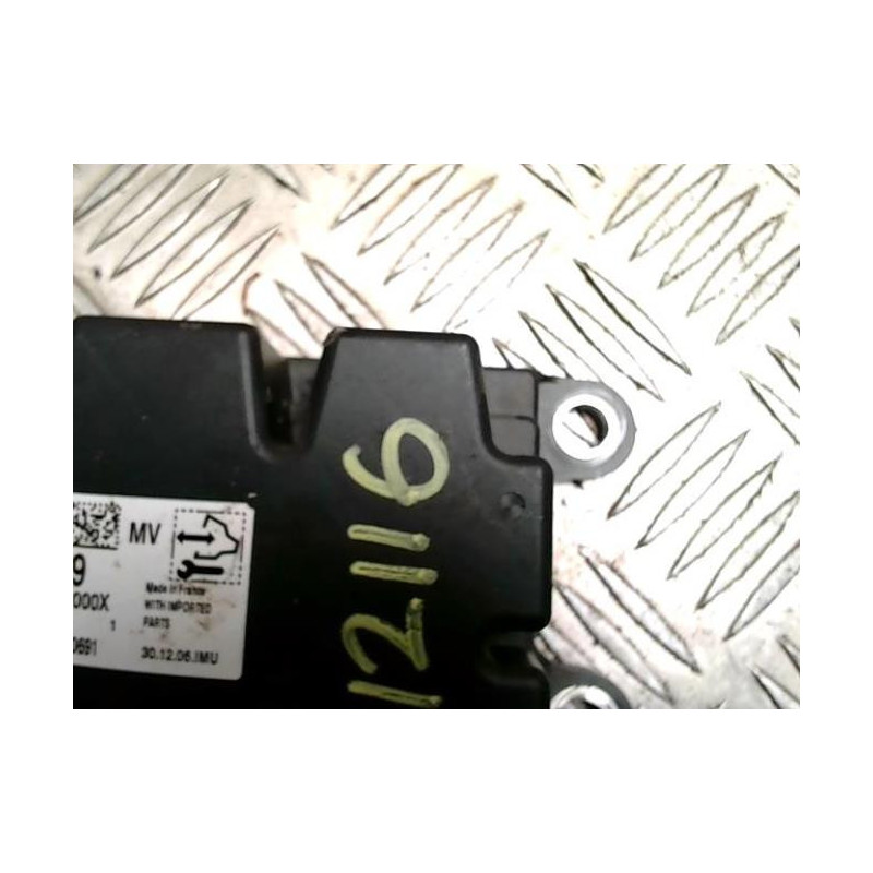Boitier air bag OPEL MERIVA B PHASE 1 d’occasion