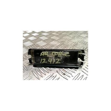 Eclairage de plaque DACIA SANDERO 1 d’occasion