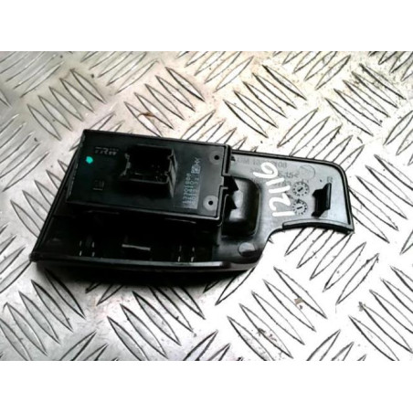 Interrupteur de leve vitre arriere droit OPEL MERIVA B PHASE 1 d’occasion
