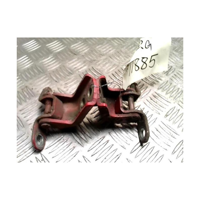 Charniere de porte arriere gauche NISSAN MICRA 3 PHASE 1 d’occasion